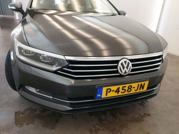 Photo 9 VIN: WVWZZZ3CZJE103658 - VOLKSWAGEN PASSAT 