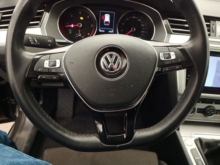 Photo 31 VIN: WVWZZZ3CZJE103727 - VOLKSWAGEN PASSAT 