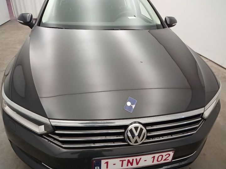 Photo 32 VIN: WVWZZZ3CZJE103727 - VOLKSWAGEN PASSAT 