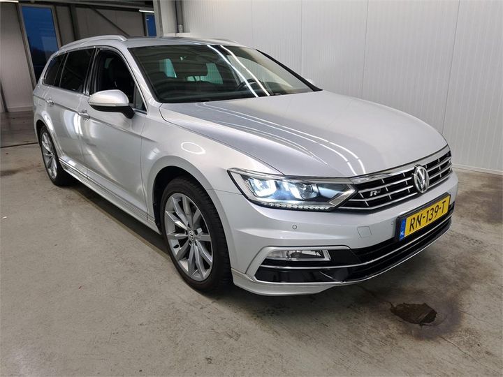 Photo 2 VIN: WVWZZZ3CZJE104401 - VOLKSWAGEN PASSAT 