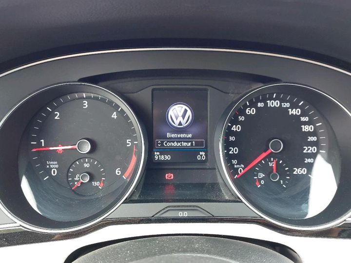 Photo 10 VIN: WVWZZZ3CZJE104869 - VOLKSWAGEN PASSAT 