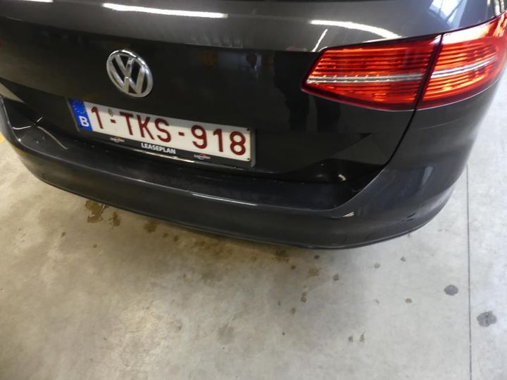 Photo 33 VIN: WVWZZZ3CZJE105589 - VOLKSWAGEN PASSAT 