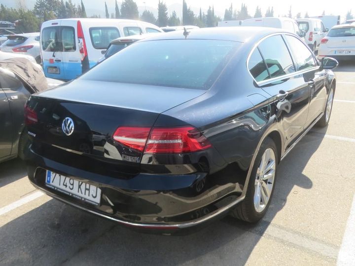 Photo 2 VIN: WVWZZZ3CZJE106473 - VOLKSWAGEN PASSAT 