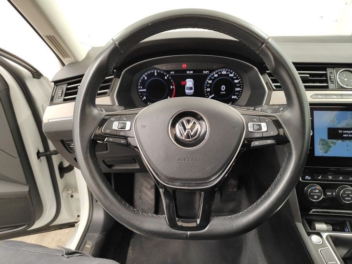 Photo 20 VIN: WVWZZZ3CZJE111845 - VOLKSWAGEN PASSAT 