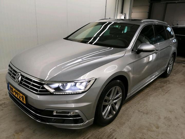 Photo 1 VIN: WVWZZZ3CZJE112095 - VOLKSWAGEN PASSAT 