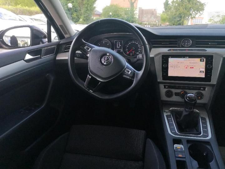 Photo 2 VIN: WVWZZZ3CZJE112421 - VOLKSWAGEN PASSAT 