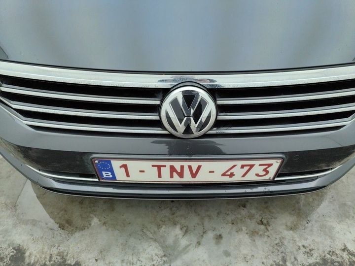 Photo 5 VIN: WVWZZZ3CZJE113011 - VOLKSWAGEN PASSAT 