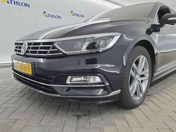 Photo 25 VIN: WVWZZZ3CZJE113028 - VOLKSWAGEN PASSAT 