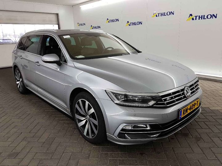 Photo 2 VIN: WVWZZZ3CZJE113578 - VOLKSWAGEN PASSAT 