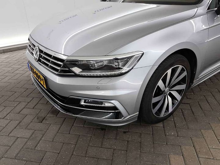 Photo 25 VIN: WVWZZZ3CZJE113578 - VOLKSWAGEN PASSAT 