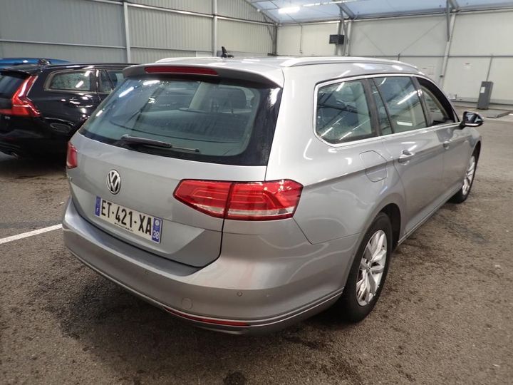 Photo 2 VIN: WVWZZZ3CZJE113861 - VOLKSWAGEN PASSAT 