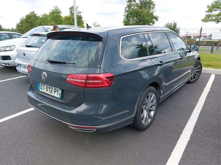 Photo 3 VIN: WVWZZZ3CZJE113915 - VOLKSWAGEN PASSAT 