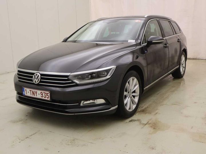 Photo 1 VIN: WVWZZZ3CZJE115312 - VOLKSWAGEN PASSAT 