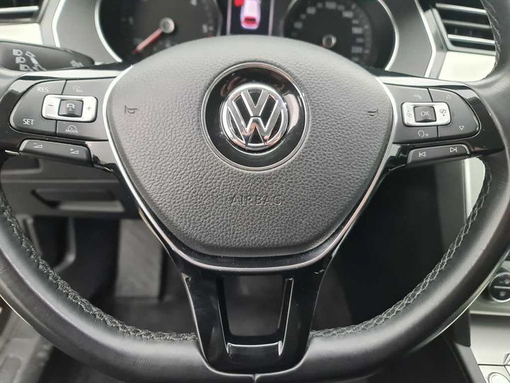 Photo 30 VIN: WVWZZZ3CZJE115649 - VOLKSWAGEN PASSAT 