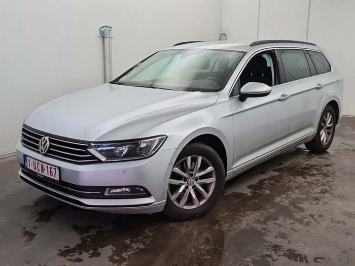 Photo 1 VIN: WVWZZZ3CZJE117341 - VOLKSWAGEN PASSAT 