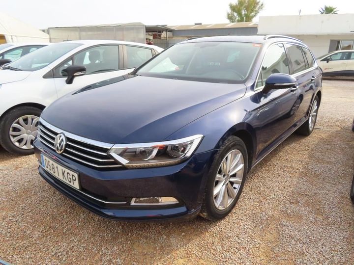 Photo 1 VIN: WVWZZZ3CZJE119130 - VOLKSWAGEN PASSAT 