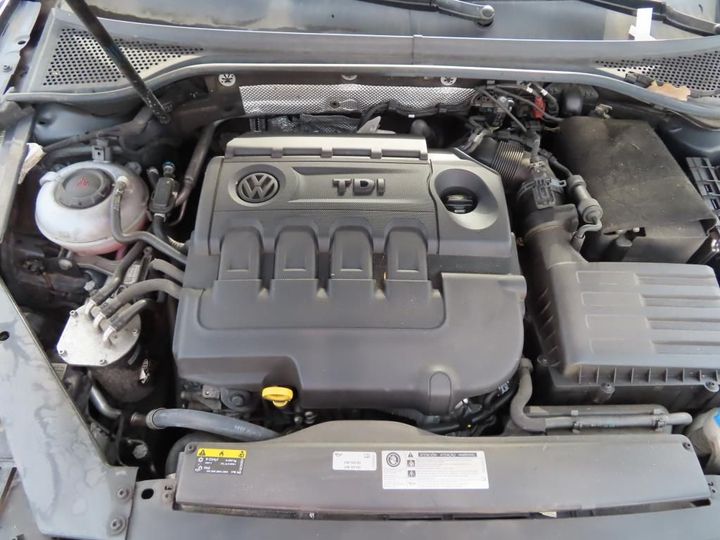 Photo 12 VIN: WVWZZZ3CZJE119130 - VOLKSWAGEN PASSAT 