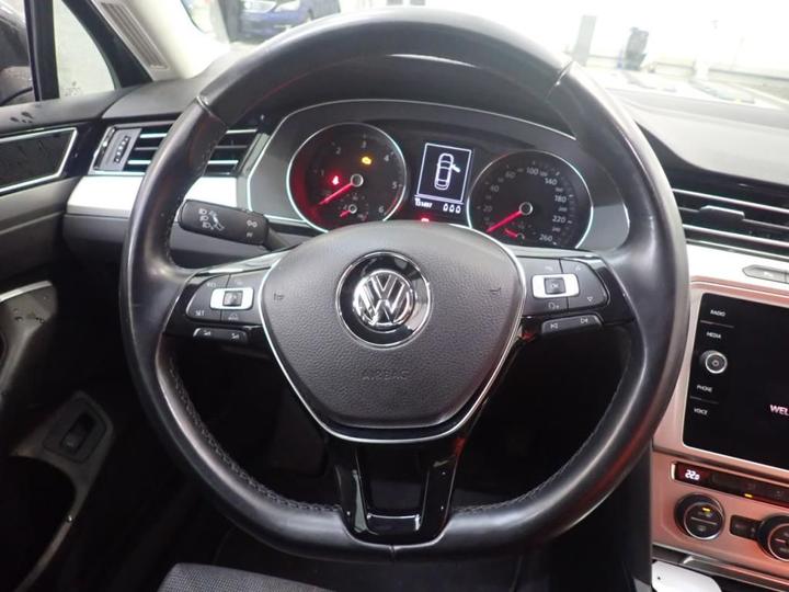 Photo 9 VIN: WVWZZZ3CZJE123986 - VOLKSWAGEN PASSAT 4P 