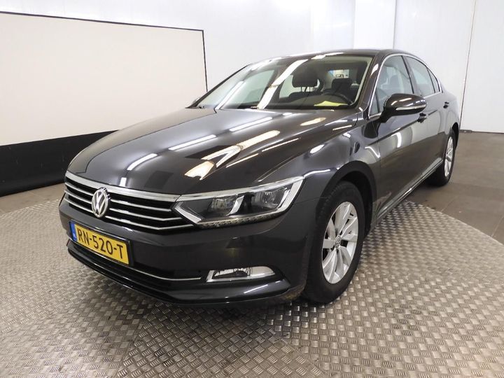 Photo 1 VIN: WVWZZZ3CZJE124466 - VOLKSWAGEN PASSAT 