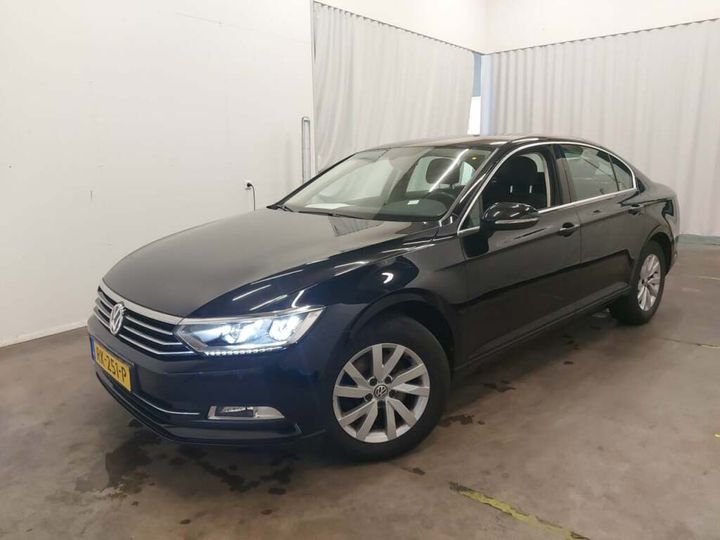 Photo 1 VIN: WVWZZZ3CZJE124648 - VOLKSWAGEN PASSAT 