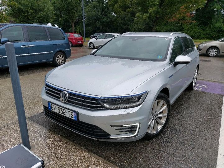 Photo 0 VIN: WVWZZZ3CZJE125144 - VOLKSWAGEN PASSAT 