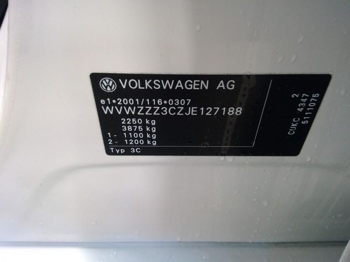 Photo 13 VIN: WVWZZZ3CZJE127188 - VOLKSWAGEN PASSAT 