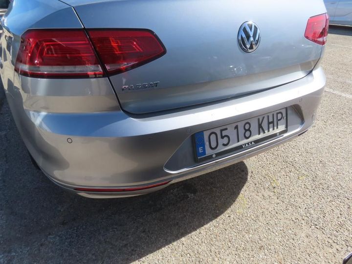 Photo 26 VIN: WVWZZZ3CZJE128911 - VOLKSWAGEN PASSAT 