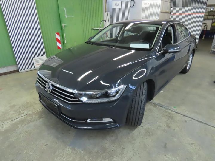 Photo 1 VIN: WVWZZZ3CZJE129336 - VOLKSWAGEN PASSAT 