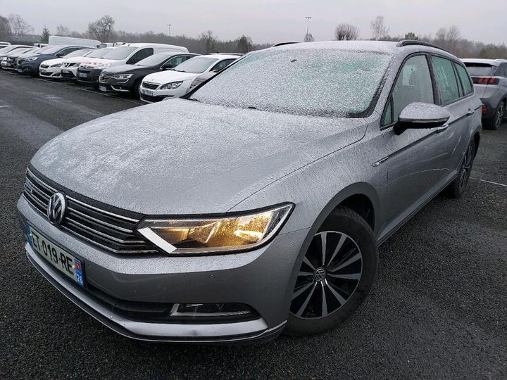 Photo 1 VIN: WVWZZZ3CZJE130749 - VOLKSWAGEN PASSAT 