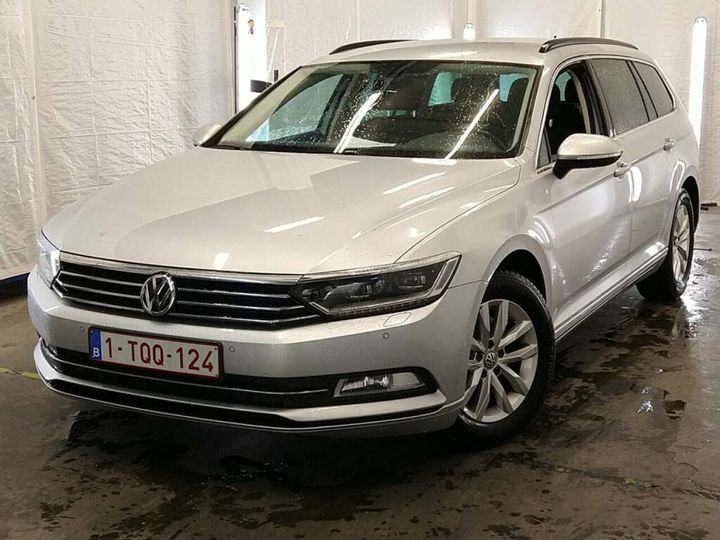 Photo 1 VIN: WVWZZZ3CZJE131748 - VOLKSWAGEN PASSAT 