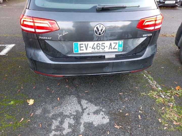 Photo 25 VIN: WVWZZZ3CZJE131831 - VOLKSWAGEN PASSAT 