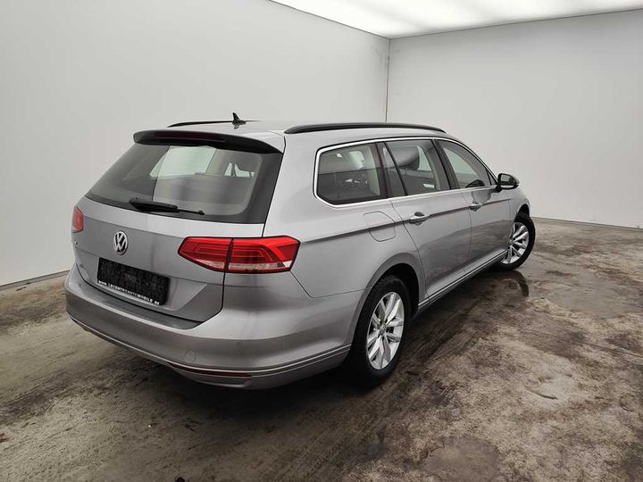 Photo 2 VIN: WVWZZZ3CZJE133278 - VOLKSWAGEN PASSAT 