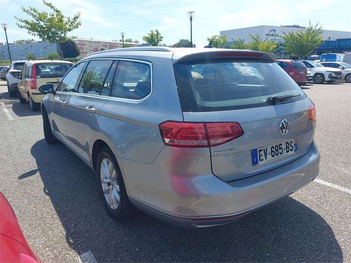 Photo 2 VIN: WVWZZZ3CZJE133429 - VOLKSWAGEN PASSAT 