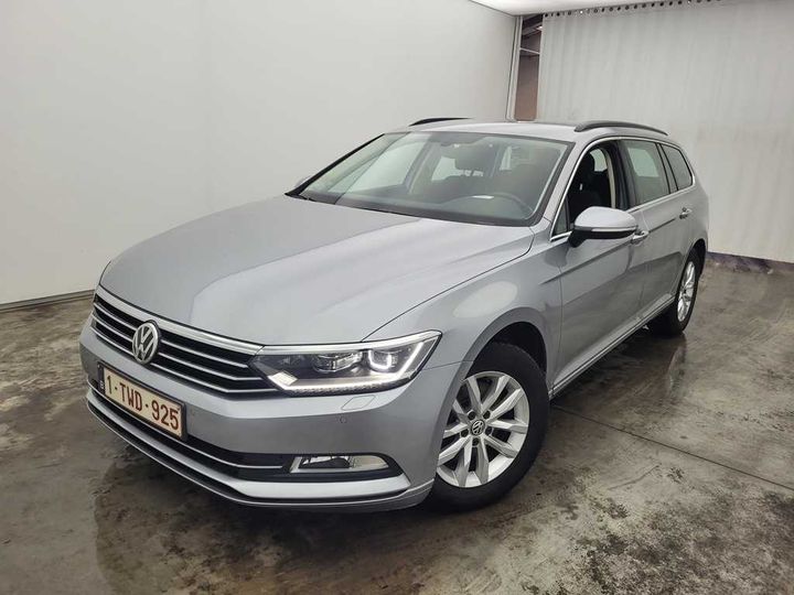 Photo 1 VIN: WVWZZZ3CZJE133959 - VOLKSWAGEN PASSAT 