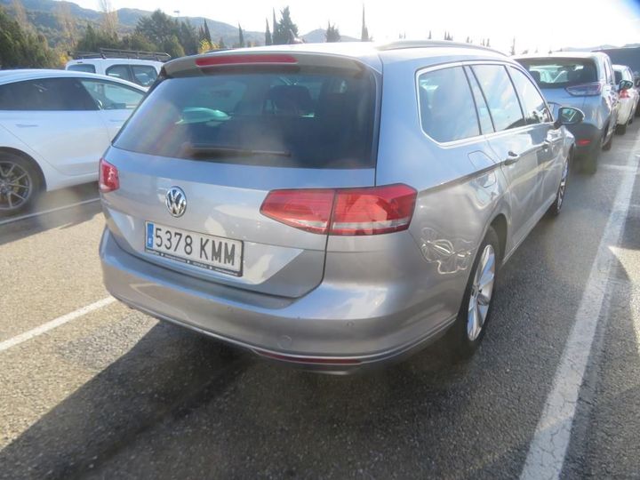 Photo 2 VIN: WVWZZZ3CZJE134431 - VOLKSWAGEN PASSAT 