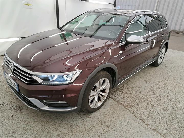 Photo 1 VIN: WVWZZZ3CZJE135848 - VOLKSWAGEN PASSAT 