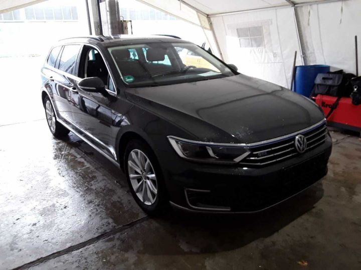 Photo 2 VIN: WVWZZZ3CZJE139810 - VOLKSWAGEN PASSAT 