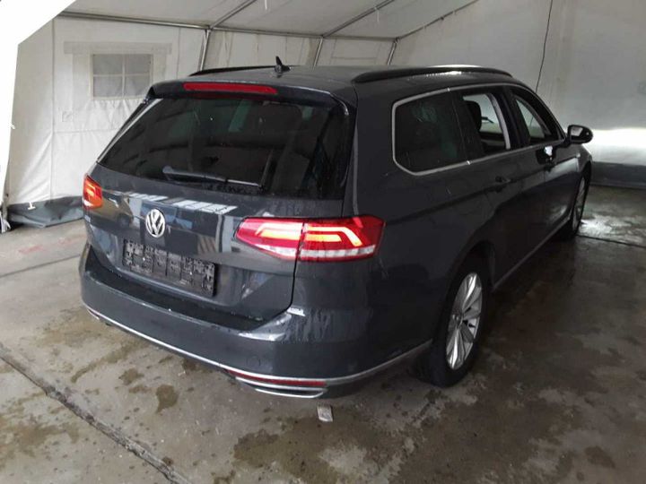 Photo 3 VIN: WVWZZZ3CZJE139810 - VOLKSWAGEN PASSAT 