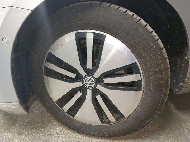 Photo 22 VIN: WVWZZZ3CZJE141323 - VOLKSWAGEN PASSAT 