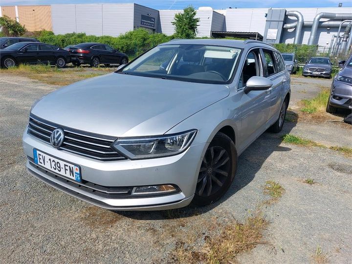 Photo 0 VIN: WVWZZZ3CZJE142457 - VOLKSWAGEN PASSAT SW 