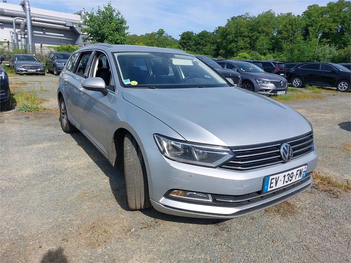 Photo 2 VIN: WVWZZZ3CZJE142457 - VOLKSWAGEN PASSAT SW 