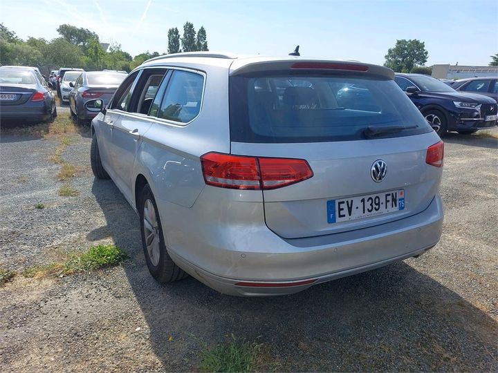 Photo 3 VIN: WVWZZZ3CZJE142457 - VOLKSWAGEN PASSAT SW 