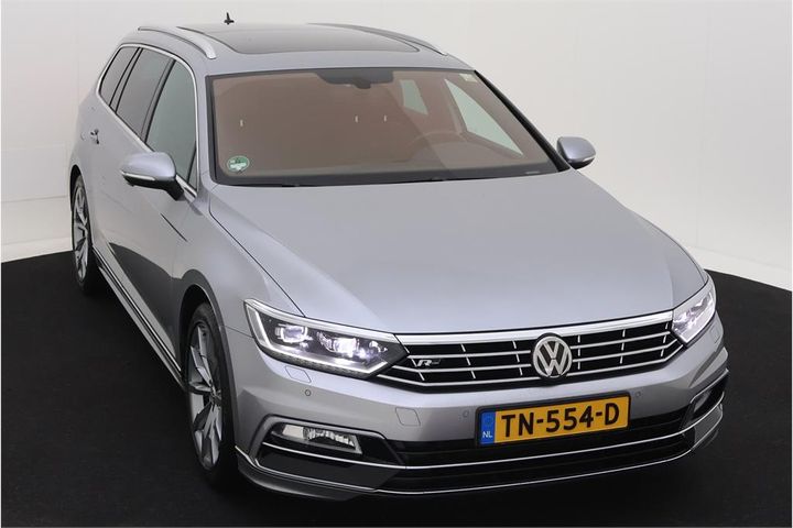 Photo 1 VIN: WVWZZZ3CZJE142807 - VW PASSAT VARIANT 