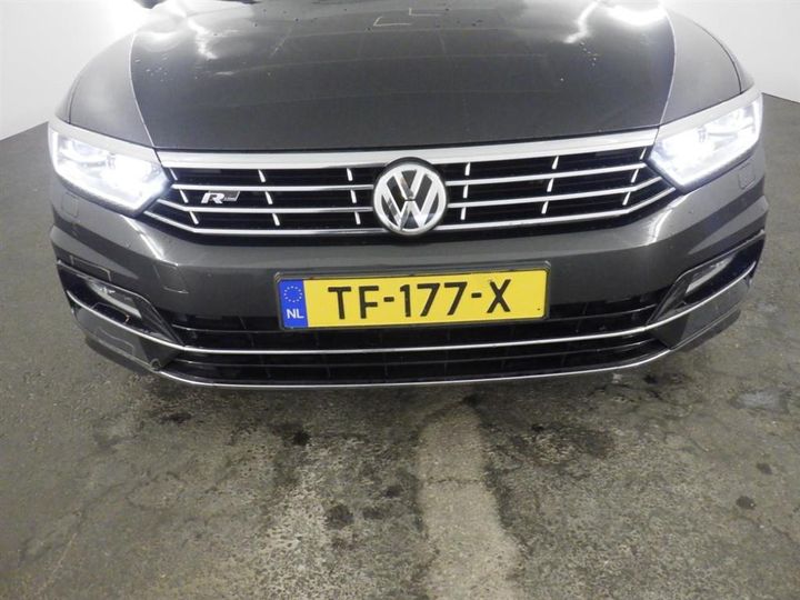 Photo 18 VIN: WVWZZZ3CZJE142937 - VOLKSWAGEN PASSAT 