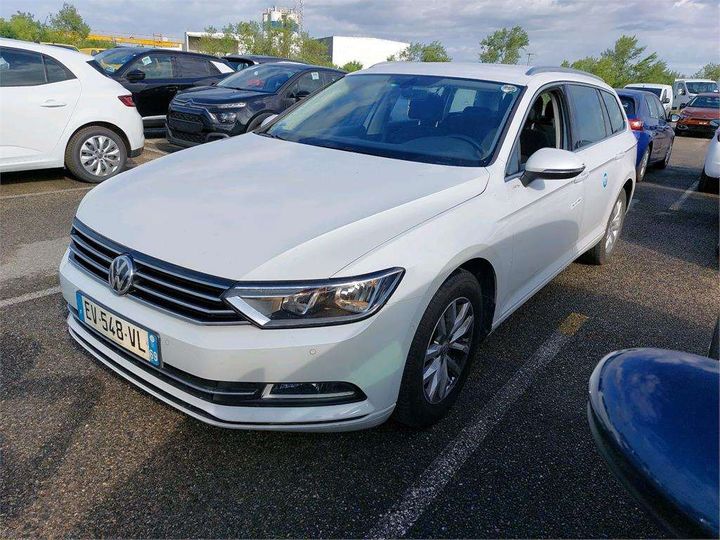 Photo 1 VIN: WVWZZZ3CZJE144508 - VOLKSWAGEN PASSAT 