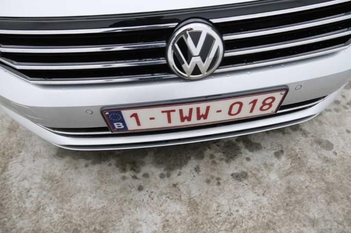 Photo 5 VIN: WVWZZZ3CZJE146356 - VOLKSWAGEN PASSAT 