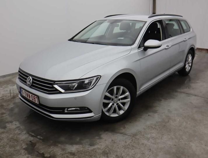 Photo 1 VIN: WVWZZZ3CZJE146863 - VOLKSWAGEN PASSAT 