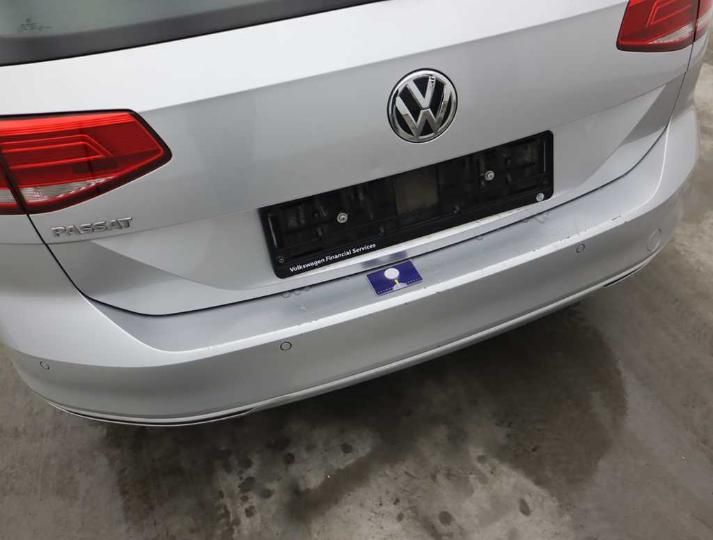 Photo 28 VIN: WVWZZZ3CZJE146863 - VOLKSWAGEN PASSAT 