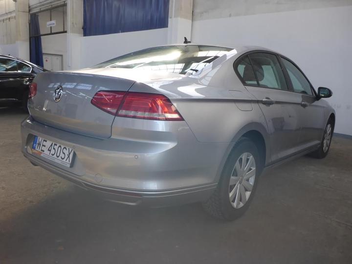 Photo 3 VIN: WVWZZZ3CZJE152151 - VOLKSWAGEN PASSAT 