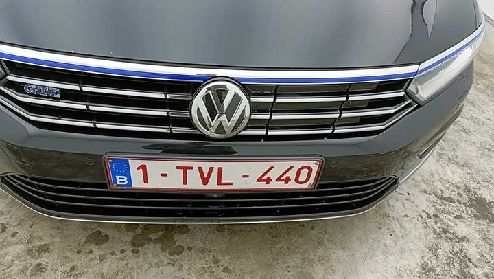 Photo 5 VIN: WVWZZZ3CZJE153502 - VOLKSWAGEN PASSAT 